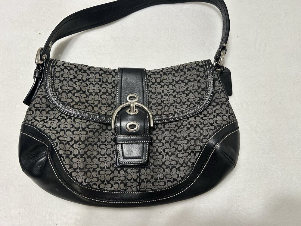 Vtg Y2K Coach F10926 Soho Black Leather & Signature C Canvas Shoulder Bag